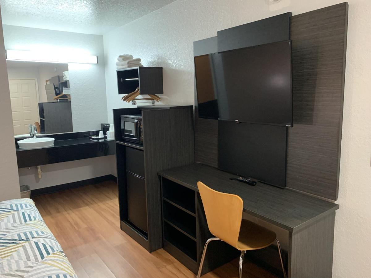 Motel 6-Atlanta, Tx ภายนอก รูปภาพ
